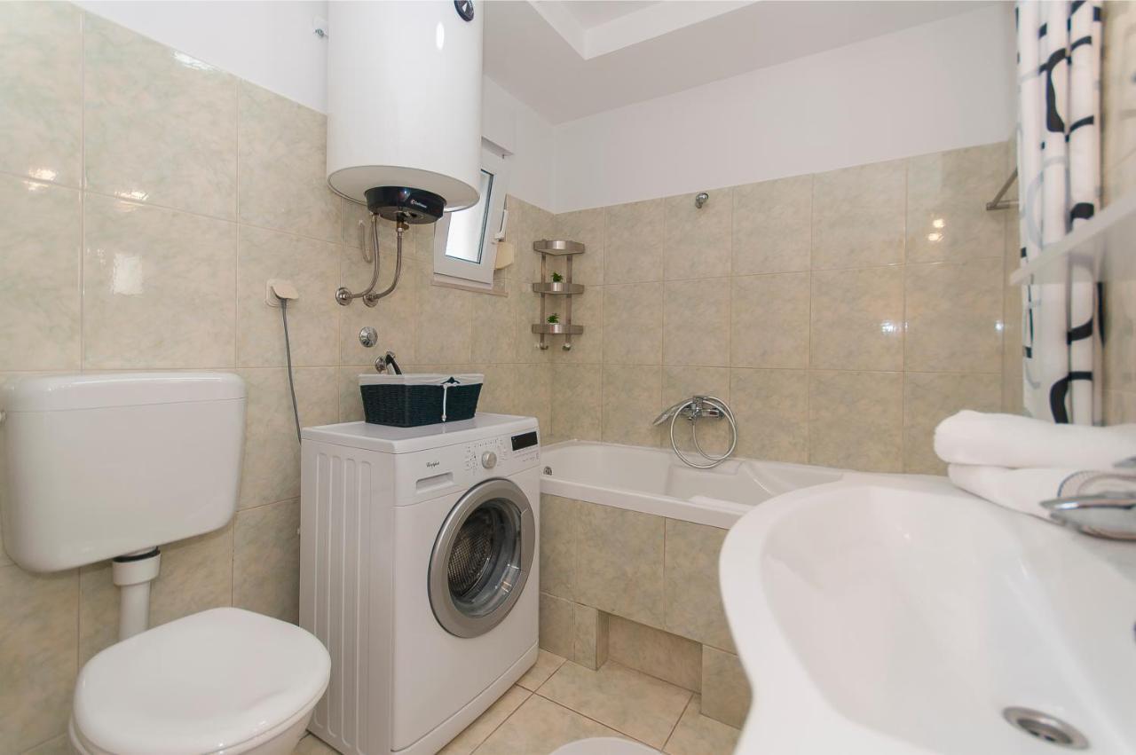Apartment Luna Omis Luaran gambar