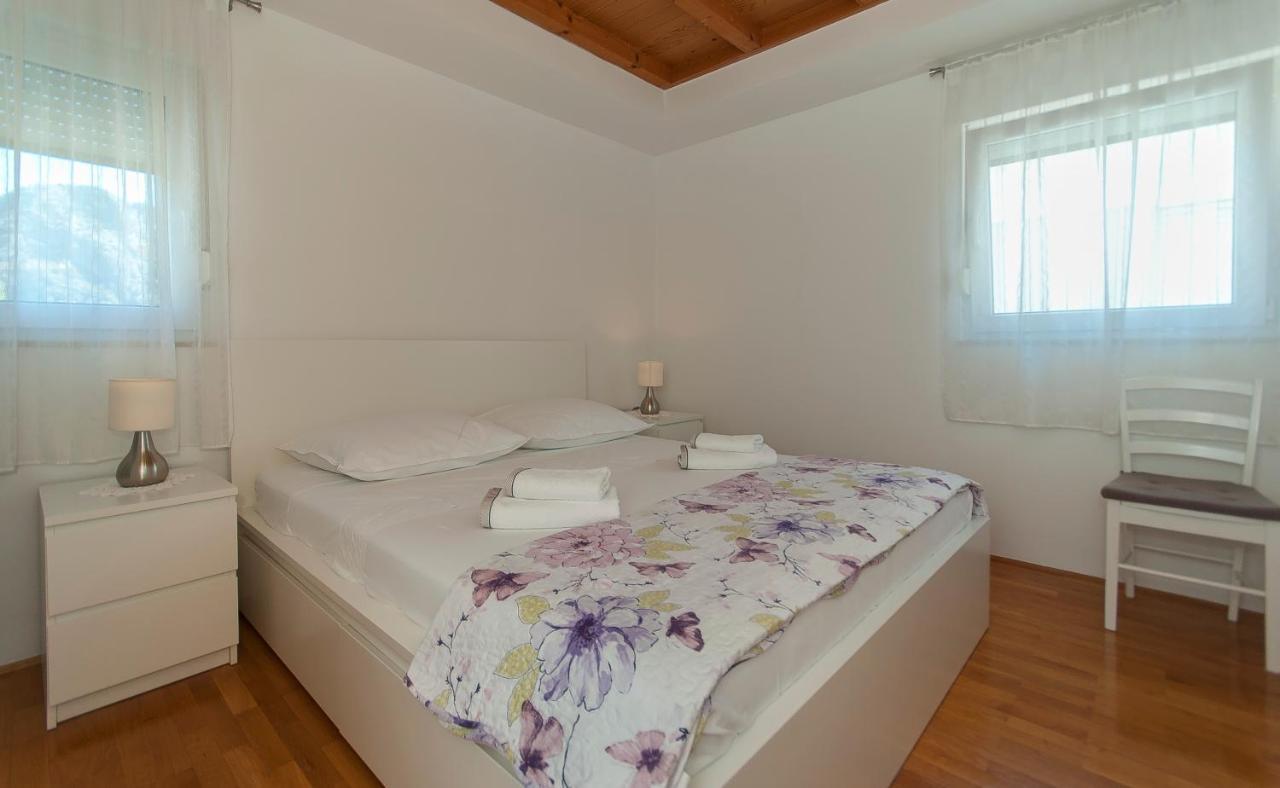 Apartment Luna Omis Luaran gambar