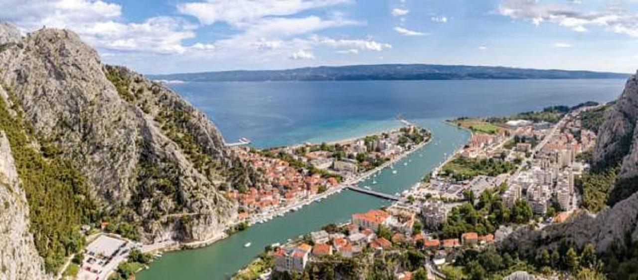 Apartment Luna Omis Luaran gambar